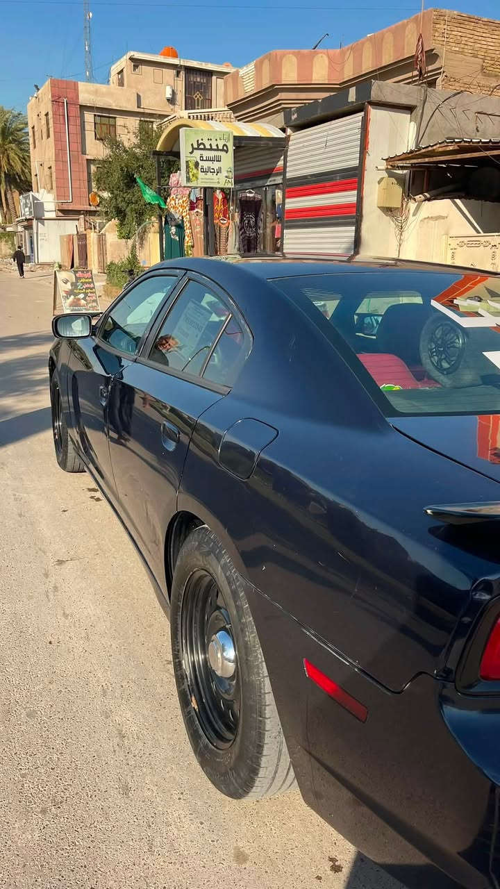 سلام عليكم جارجر للبيع فقط موديل ١٢ اربيل بسمي تحويل ثاني يوم كير مكينه اكسل مكفولات صدر امامي خلفي ٧٥ بل ميه منضومه تبريد جديده بيها منضومه غاز إيطالي ١٠٠ لتر مكاني بغداد زعفرانيه 130 وبيها مجال ***********
