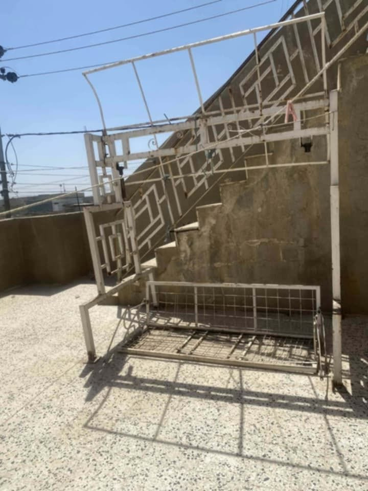 أغراض بيت للبيع ديديه ثكيلة ب150 بيها مجال ميز ب10 ماطور يحتاج بطارية 150 قنصور ب100 مكان موصل


**إذا كنت صاحب هذا الإعلان وتريد حذفه لأي سبب، رجاءا أرسل رسالة إلى الدعم الفني**