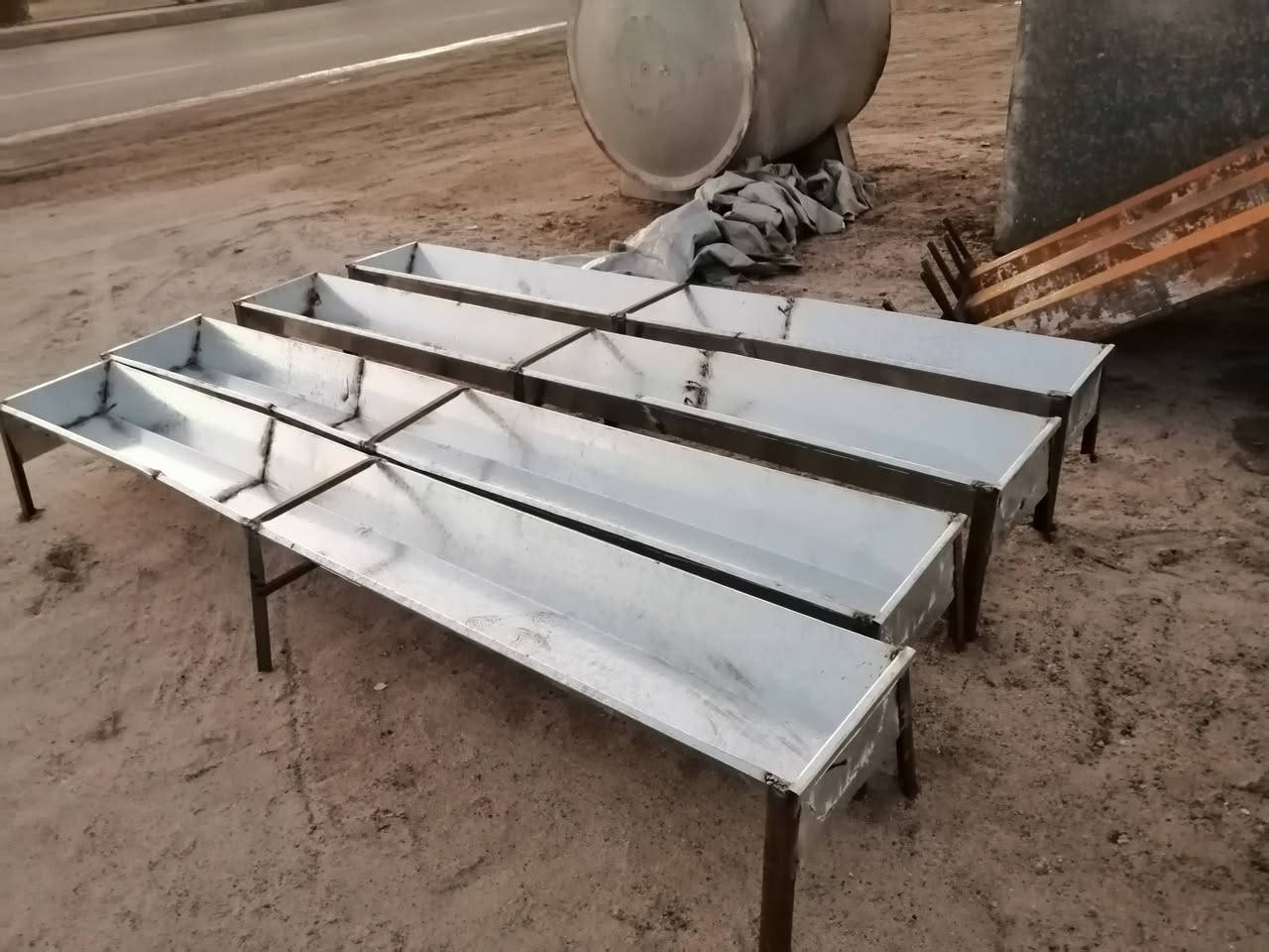 جوابي علف طول ٣ متر حديد مليم ونص مغلون شغل فول سعر الجابيه ٧٠ الف

عنوان الفلوجة النساف قرب جسر البعلوان
***********
