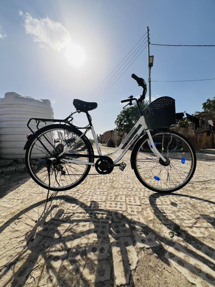 السلام عليكم بيسكل نضيف للبيع السعر 115 بي مجال حجم26 وبي دينمة بالويل مكان حي البتول رقم ***********بي واتساب
