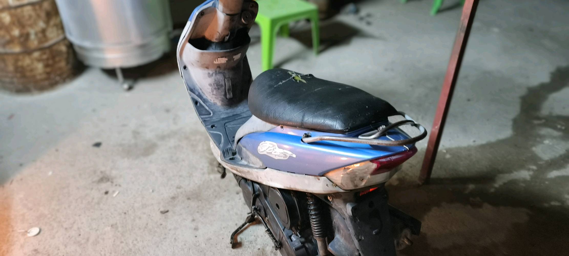 سلام عليكم دراجه ماكس منغولي دراجه خير من الله نضافه100دراجه كلهه بلاديه صار شهرين من نازله رمبه دراجه هاي صورهه شوفهن دراجه مار جناي كلهه ختومات ويه المكينه دراجه شلعه شك الكاع شك معدلهه يقفل 120دراجه وين ماطيح عينك على الدراجه تلكه ختم من الويل للويل دراجه كلهه ختومات مامفتوحه لا تبخير ولاتنقيص تجي جيب وياك فيتر عجبتك على عيني وعلى راسي تفطر يمي وتاخذ حلالك دراجه تخبل سعر600العنوان بغداد التاجي اركيه وفاضل الرقم ***********متواجد واتساب