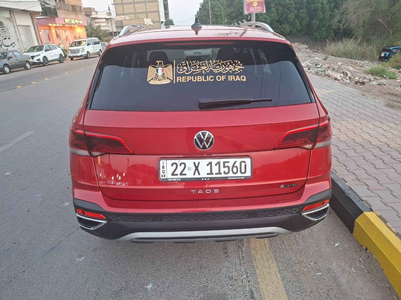 VW taos 2023 Sel
ماشيه 40 الف كيلو 
مواصفاتها:
بنوراما 
تدفئه وتبريد كشنات 
تدفئه ستيرن 
رادارات ٣٦٠ 

حادثها جاملغ بدون دواخل ايرباك بس برده طاك
مكانها اربيل 
رقم اربيل باسمي تحويل نفس اليوم 

*********** واتساب واتصال

سعر 150$
