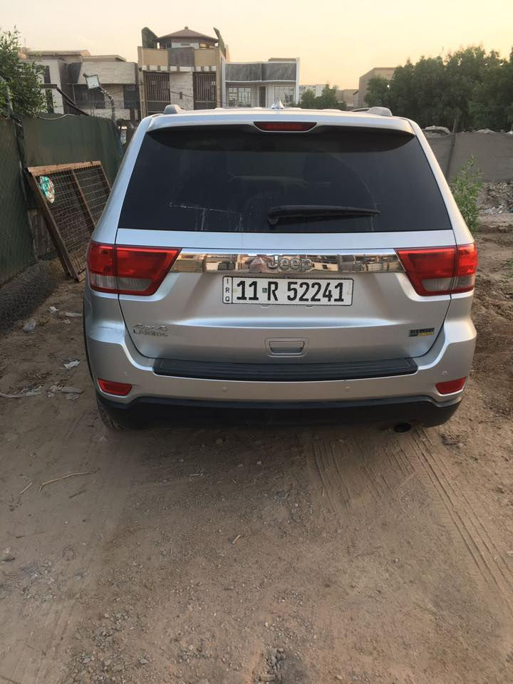 جيب 2012 كلين موصفات عادي السعر 160 وبيها مجال مكانها الدوره اتصال ***********
