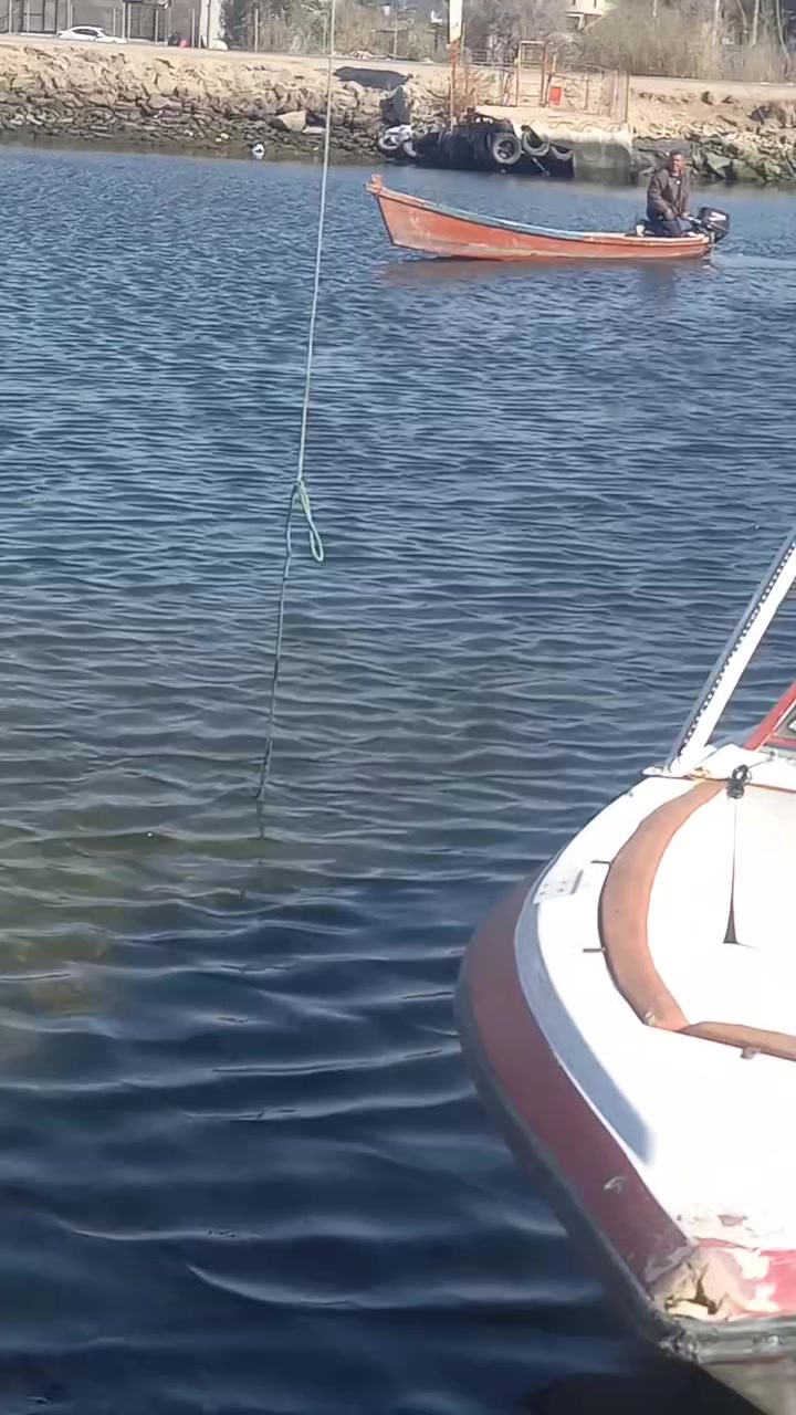 السلام عليكم جينكوه فيبر كلاس مع مكينه ٨ حصان للبيع السعر مليون وربع وبيه مجال للشراء رقم الهاتف *********** واتساب
