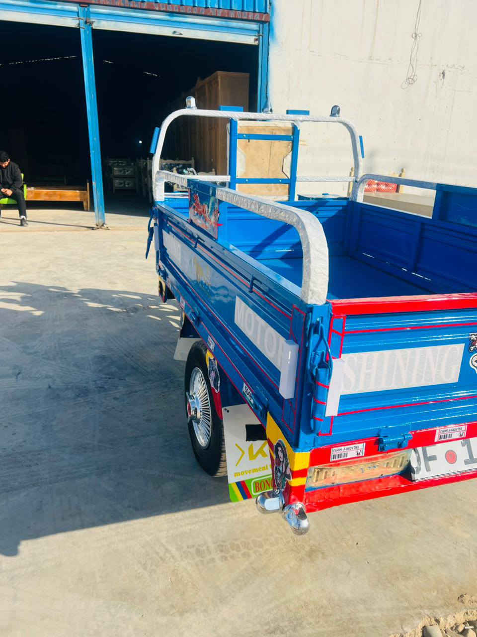 السلام عليكم ستوته البيع موديل17محرك 19 اوراق أصولي تخم تاير ستوته جاهزه من كلشي نكره سلف كله شغال مال جناي كهرابائيات شغاله  مكاني بابل السعر مليون 300 وبيه مجال الشراي ينتصل  هاذه رقمي للتواصل 💯👈***********
