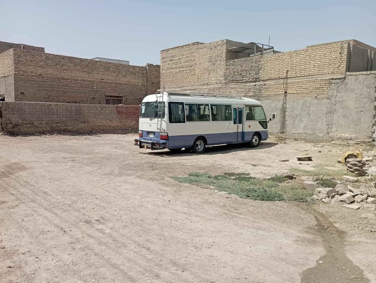 السلام عليكم قطعه ارض طابو صرف المساحه 220 الواقع حال 230 اركن على شارعين واجهيه 11 النزال 20 نهايه شارع الوسطاني وتبعد على الشارع الوسطاني 30 متر وشارع الرئيس مال الوسطاني يبعد عليها 500 متر الموقع حلو وسعرها حلو صرف للاستفسار اكثر اتصل على الارقام التاليه ***********.  )   وهذا الرقم فقط واتساب ***********
