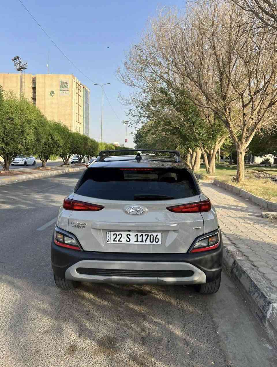 هيونداي كونا 2022 🚘
🔹 المواصفات:
• محرك 2000 سي سي دوش / 4 سلندر
• ناقل حركة أوتوماتيكي
• نظام دفع رباعي (AWD)
• ماشيـة فقط 28 ألف مايل
• تشغيل بصمة + نظام دخول ذكي
• شاشة وسطية تعمل باللمس
• داخلية مخمل أنيقة
• تصميم بلونين (Two Color)
• راكات / حمالات بلدّي
• حساسات أمامية وخلفية
• كاميرا خلفية
• نظام مانع للانزلاق
• مثبت سرعة
• دفلوك
• أنماط قيادة (Drive Mode)
• رادار أمامي
• نظام النقطة العمياء (Blind Spot Monitor)
• إضاءة LED نهارية
سياره جديده بمعناه الكلمه 
سعر 137 وبيه مجال 
مكاني كربلاء 
***********
***********
