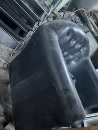 كنب • للبيع