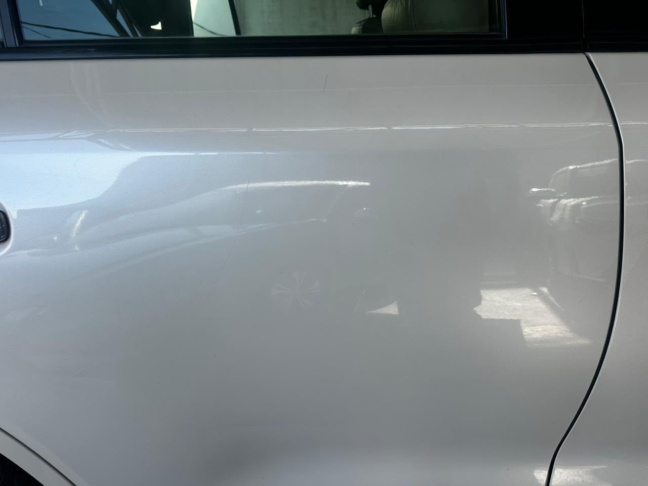 لاندكروز للبيع 2011 مواصفات ستينيه 

فول مواصفات 

مكفوله من الحادث والتبديل

ماشية 190 

سونار مرفق مع الصور

السعر 320 بي مجال

مكان السياره بغداد 

***********
