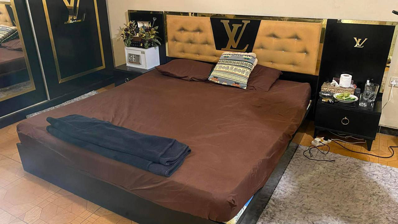 ياألله غرفة للبيع تركية 5قطع حيل نضيفة سعرهة400 الف ***********==***********
