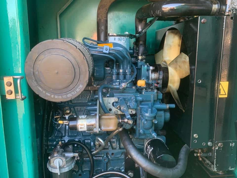 نوع المحرك:كابوته ياباني 🇯🇵
القدره:15kva
المحرك:3 بستم/ حجم 1703
نوع الملف:ستام فورد انكليزي نحاس100%
كاتم 
سستم بروتكشن كامل للحمايه
للاستفسار 
***********
