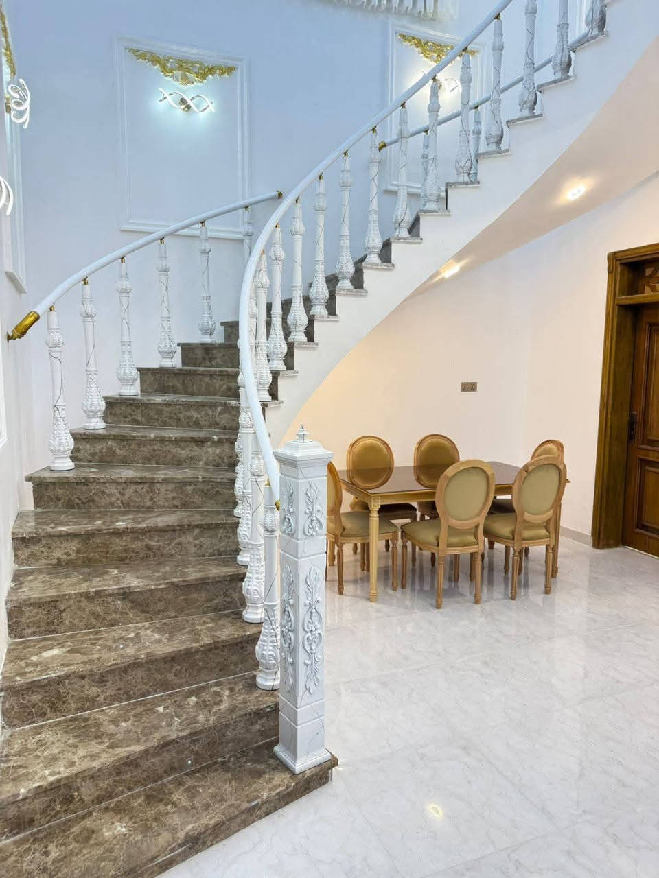 #بسم الله الرحمن الرحيم ،🌹🌹🌹
نقدم لكم أجمل التصاميم وباسعار مناسبه✨✨✨
تبدء أسعارنا❤️‍🔥❤️‍🔥❤️‍🔥
الالمنيوم ستندر 3 خطوط سعر المتر 35الف✨✨
الالمنيوم ستندر 4خطوط سعر المتر 38الف✨✨
سعر الرمانه 3الف 🏞️🏞️
اسعار العرانيص ABS الملكي 🥇🥇🥇
تبدء اسعار العرانيص الملكيه 
(من 20الف إلى 35الف )
  للعرنوص الواحد
💯💯💯💯💯💯💯💯💯💯💯💯💯💯💯💯💯
سعر المتر الجام 65الف
الخبرة في التصميم ⚒️ و الابداع في التصنيع ⚙️والدقة
في التركيب 🥇⚜️
تجدونه في منزلكم مقدم من منشئ تركي🇹🇷⚜️
كل هذا  يشمل نقل وشد مجانآ🚖🚖
يوجد كادر متخصص في العمل 🧑‍🔧🧑‍🏭
يشمل العمل كافة المحافظات العراق الحبيبه ❤️❤️
كل هاذهي العروض تجدونها في معرضنا 
موقعنا في كربلاء سيف سعد 🏘️🏘️
شكرآ لثقتكم ❤️
الاستفسار الاتصال على الارقام التاليه 📞📞
***********
***********
