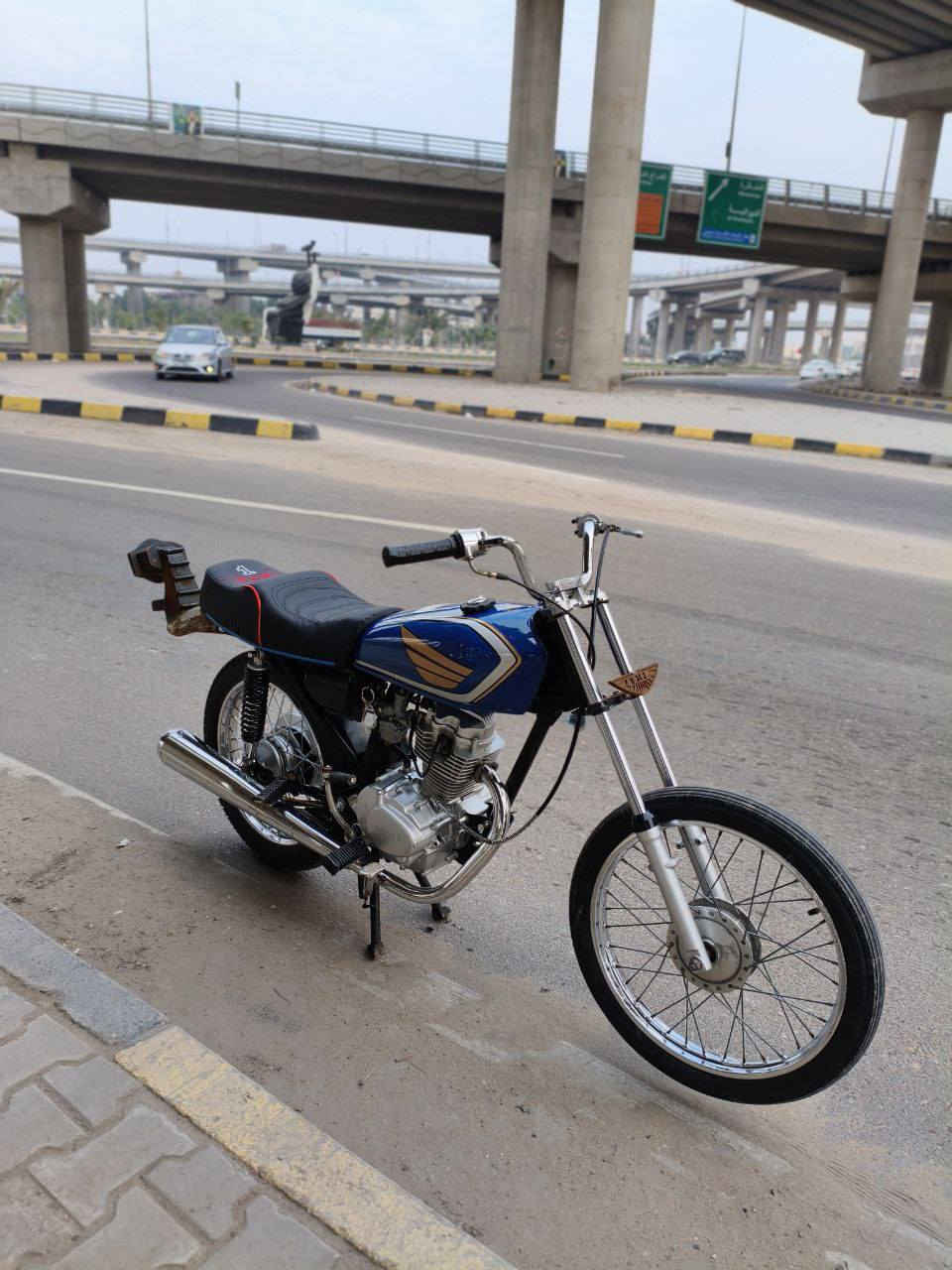 شاصي سكنر مديل 25بدون بليتة دراجة جديدة من كلشي
سعر 650او شعدك مراوي ذب بلتعليقات

***********
