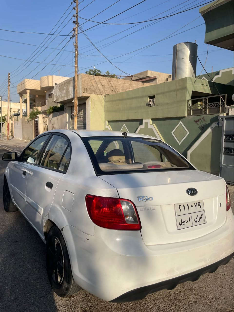 kia rio 2011    ***********
للبيع السياره ما بيها صبغ فقط بيها اربع اماكن بارد وجاملغ الخلفي بيها نص معجون ، الكهربائيات و تبريد جيدة السنوية ساقطة من ٢٠١٧ السياره مابيها غرامه شرط تحويل الارباك ما طاك والشواصي كلها بشرط ، كركوك, العراق
