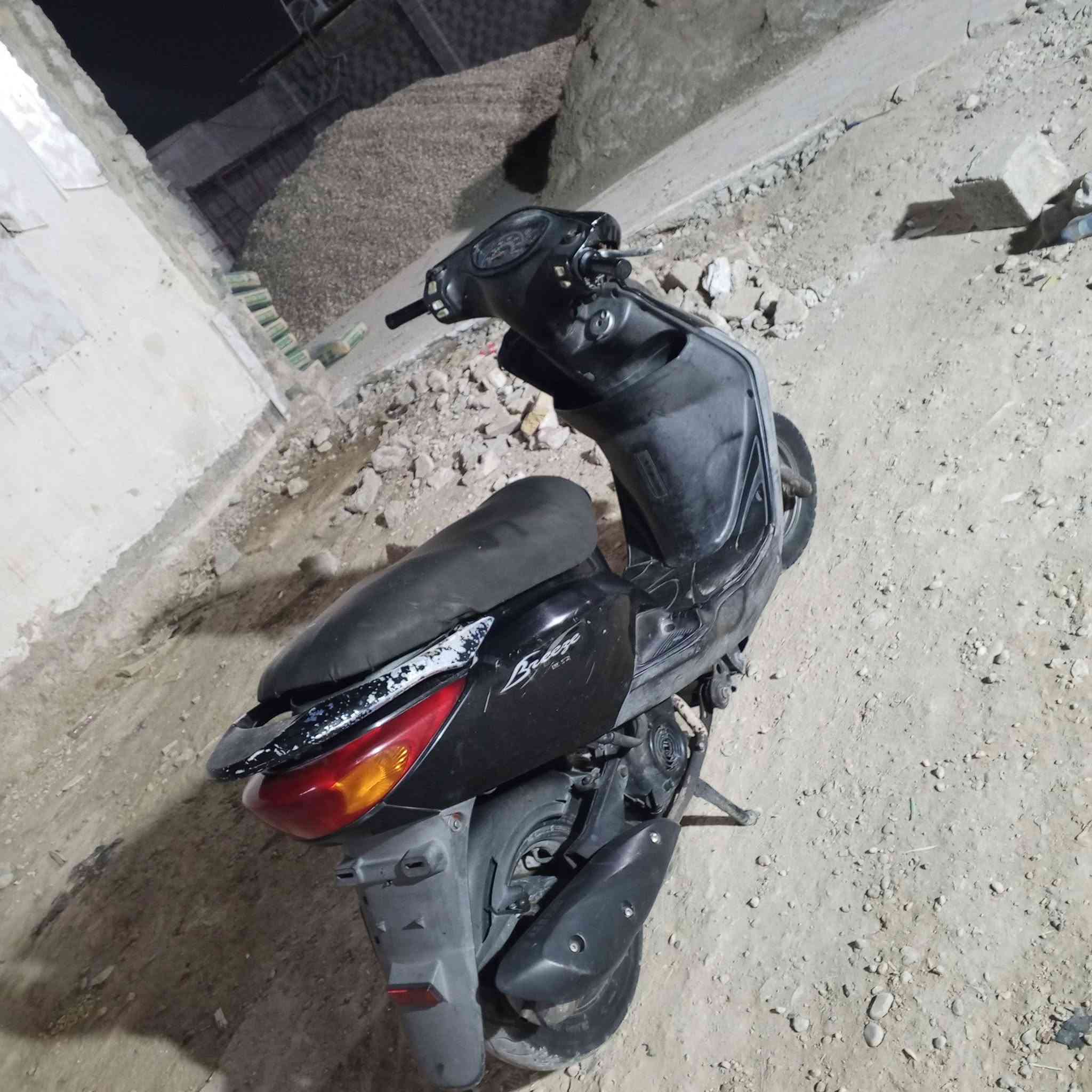 بريز كابريتر لايت فوك سرعته 140 درجه بلاديه ختم واحد كله شغاله اي نقص مابيها لسعر 700 بغداد المشتل***********
