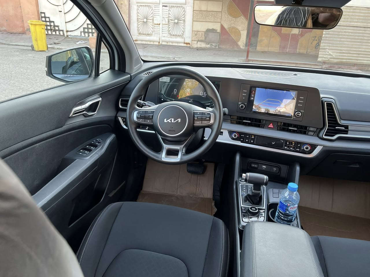 السلام عليكم ورحمه الله وبركاته
السعر 238
كيا سبورتج 2025 رقم اربيل وكاله مجانيه 
 زيرو كفاله عامةضمان شركه  ماشيه ألف 
بصمه
لد امامي خلفي
بلوجكتر
رادارات
نقطه عمياء 
تحذير
تبريد مناخي منفصل شاشه تبريد وقطعتين تبريد
شاشه كامره مع حساس خلفي
فول تحكم ستيرن
باقي مواصفات معروفه مال هاي الفئه
مكاني بصرة شارع الوفود
للاستفسار ***********
وات ساب ***********
