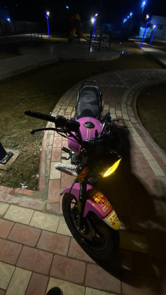 السلام عليكم دايون نفخ للبيع موديل 23 طالعه ب24 ما ماشيه الدراجه نضافه فول مكفوله من كلشي اوراق اصولي بأسمي السعر مليونين ***********
