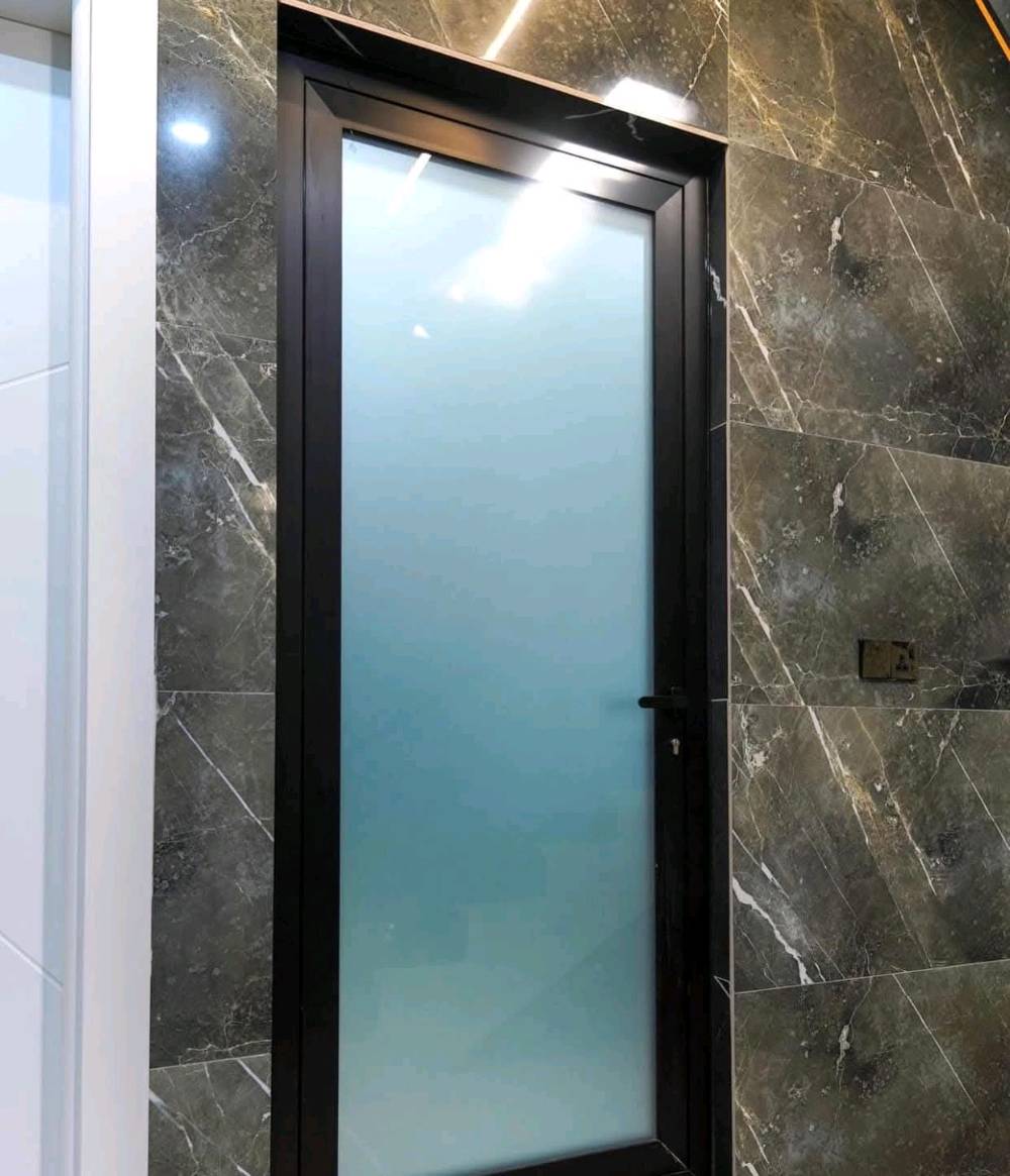 عمل كافة أنواع المحجرات التركية الألمنيوم والشبابيك الألمنيوم
عمل كافة أنواع الزجاج للدور والمباني
أسعار مناسبه 