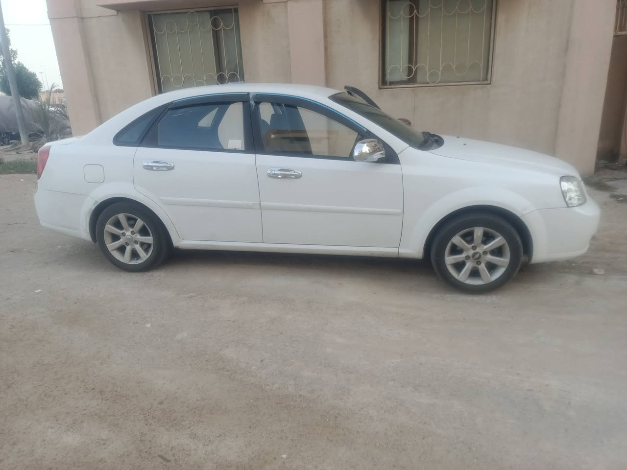أوبترا موديل ١٤ بصرة كفاله ماعدا المدكر الأمامي مبدل ضربة خفيفة سيارة جاهزه وحلوة


**إذا كنت صاحب هذا الإعلان وتريد حذفه لأي سبب، رجاءا أرسل رسالة إلى الدعم الفني**