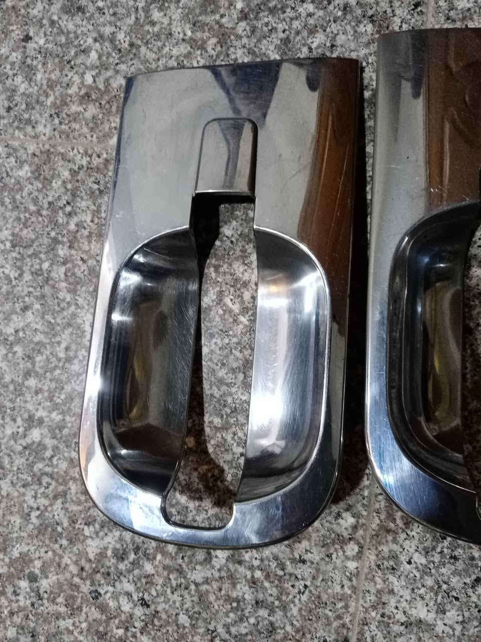 السلام عليكم تخم طوس يدات ستاركس نيكل للبيع المهتم يراسلني مكاني البصرة، الرقم***********.
