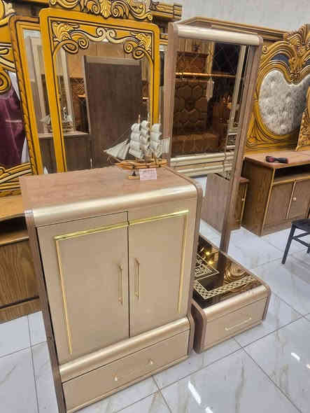 ⁉️شراي خاص او الاتصال
 ***********
للبيع ويا التوصيل والشد واصل
