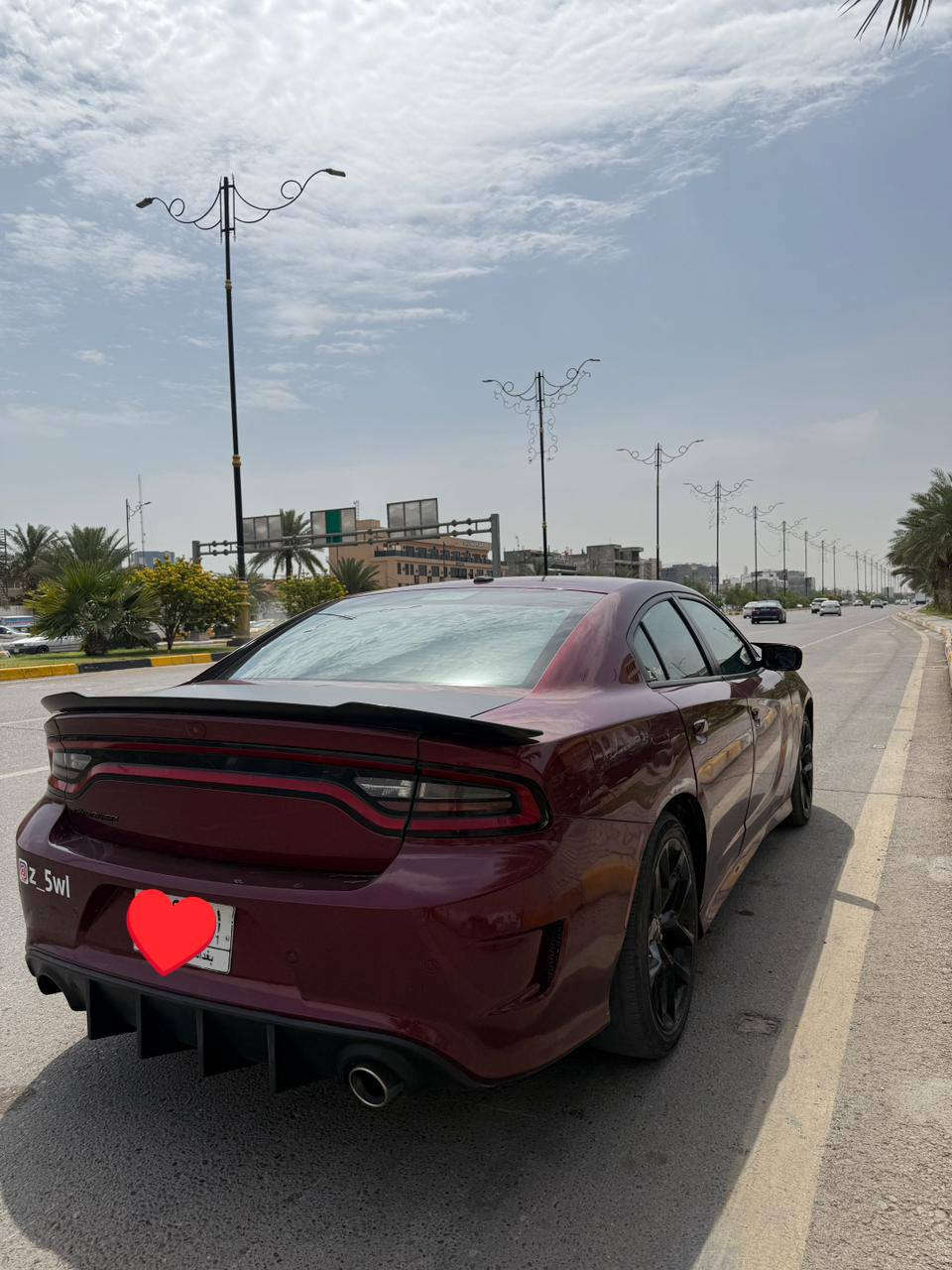 السلام عليكم 
دودج جارجر مديل 2019 وارد كندي 🇨🇦 كفاله عامه من كلشي مكينه وكير واكسل وحداديه وتبريد مكفولات مكينه وكير بلاديات على وضع شركه سياره كلش جديده وجاهزه من كلشي وعليه ادامه كامله ماشيه 100 حقيقي مواصفات SXT رقم بغداد  سعر 200 بيه مجال
*********** حادثه طرف البنيد موضح بصوره
