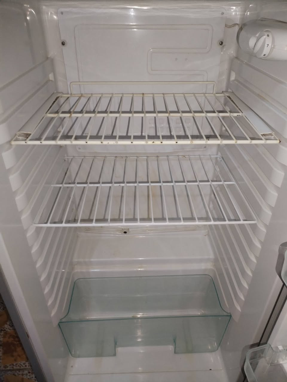 ثلاجه بيه اليك الماطور شغال السعر 60الف


**إذا كنت صاحب هذا الإعلان وتريد حذفه لأي سبب، رجاءا أرسل رسالة إلى الدعم الفني**