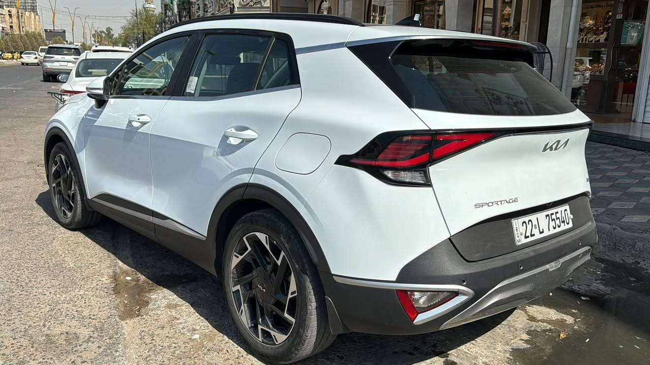 سبورتج 2023 رقم اربيل … فول مواصفات 1/1 ماشيه 38 الف كم خليجية ( بانوراما- حساس امامي خلفي - تحكم ستيرن - تدفئه كشنات اماميه وستيرن - مودات قياده - رادار جانبي - استيراد شركة nim  معروفه مواصفاتها - كشنات قماش لكن اني ملبسها جلد شي درجة اولى ) 
***********
