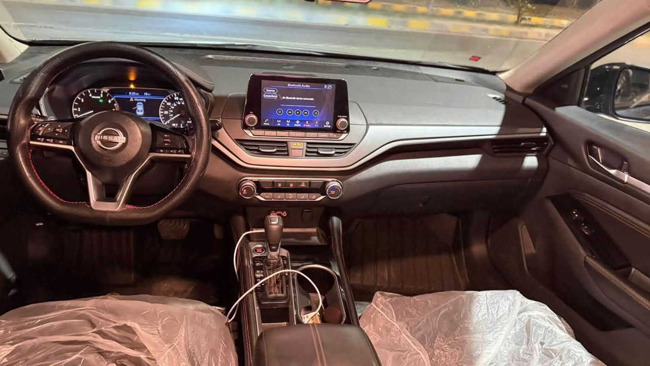 نيسان التيما sr
موديل 2023
اربيل
ضرر جاملغ تبديل
وصبغ شبر بنيد
ممشى 33 الف مايل 
بدون دواخل بدون شواصي
ايرباك استيرن فقط راجع سستم 
موقعها صلاح الدين 
***********
