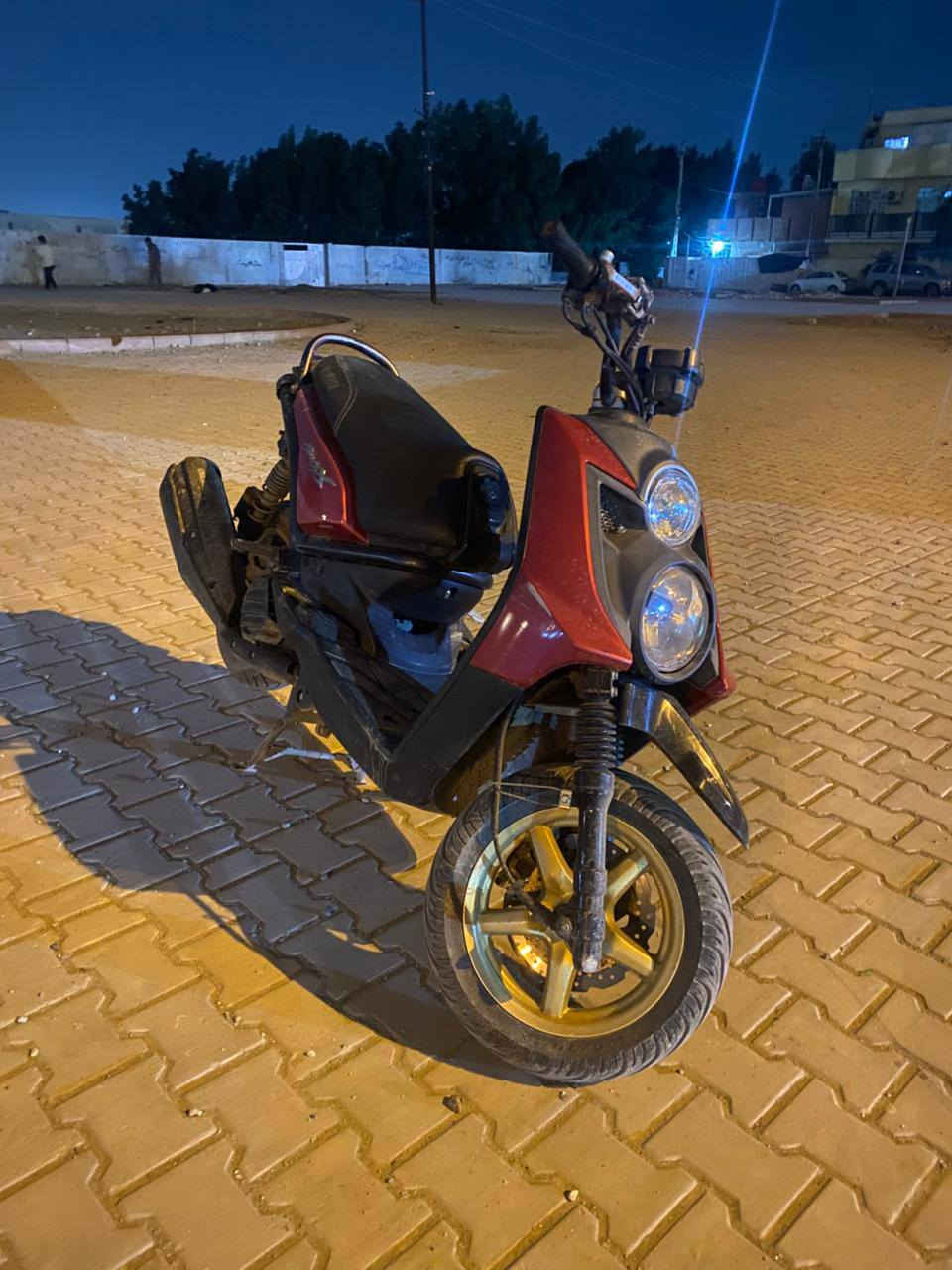 سلام عليكم سكنز جبلي كرزي  رمبه قبل شهر ونص نزلت دراجه مفوله مكفوله كفاله من فوك ليجوه اذا بيها عيب شتريد اخسرلك من كد ما جديدة بعدني حته واقيه و مرايات ما شادهن الها اوراقها بيها واتاكد دراجه بلادي وحلوه وناعمه تجي وتفحص و تدعيلي عنواني بغداد الغزالية رقم *********** واتساب رايدها بـ1350 مو شراي لا تعبني فدوه اروحلك
