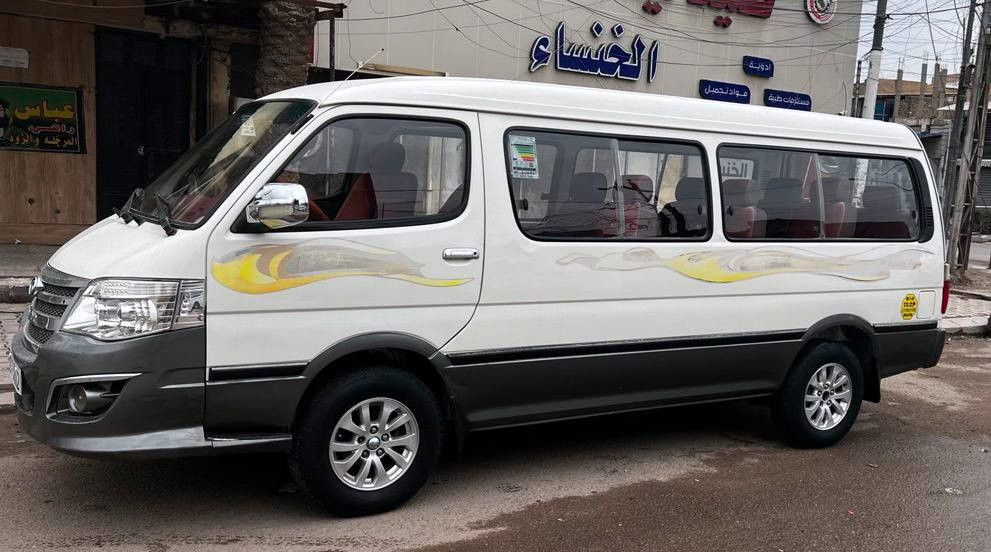 السلام عليكم فوتو الوان ٢٠١٥دخول ٢٠٢٠ رقم بغداد انكليزي بسمي مكفوله من كلشي عدا بربع جوه قبق البانزين  وبارد ع كد شبر بلباب السلايت مكينه ع شركه مامفتوح بيها برغي ماشيه ١٦٠ كير اكسل شركه سياره ع بلاد دوشمه تخم تاير تبريد محور سنويه جديده داخله هزه يعني جاهزه ع اخر حبايه مكاني بغداد ***********
