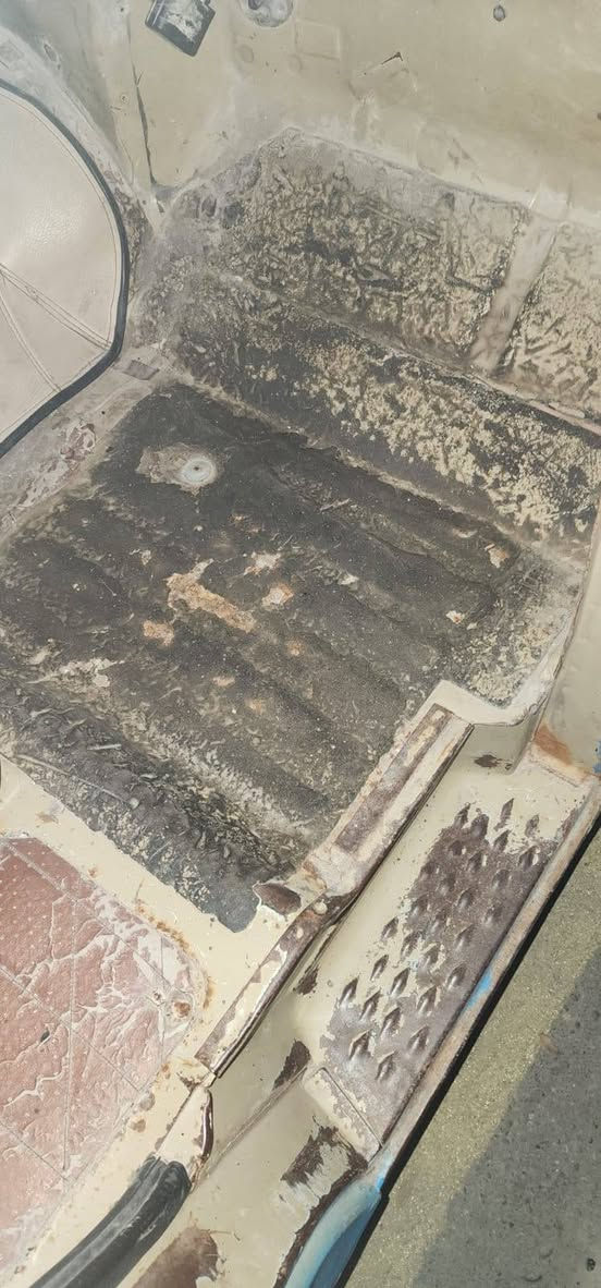 ٢٠٠٥ للبيع اربعه دسكات باور ستيرن مكينه وكير ونجي مكفولات كهربائيات كامله للاستفسار ***********
