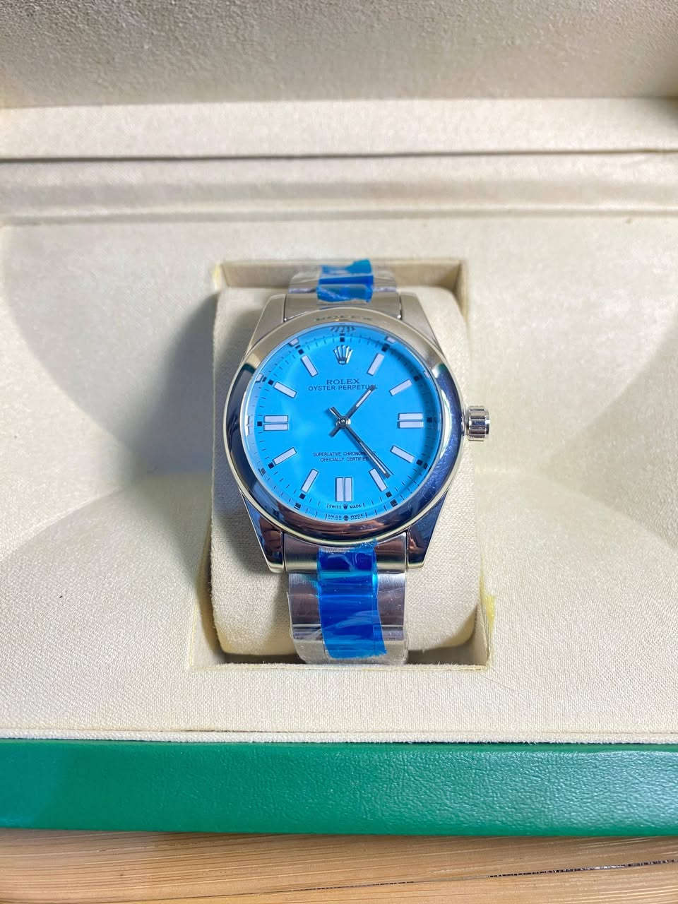 تميز مع الكحلي في ساعتك
ساعه رولكس كوالتي عالي
السعر 45 الف
متوفر توصيل كافه محافظات بس ب2 الف


**إذا كنت صاحب هذا الإعلان وتريد حذفه لأي سبب، رجاءا أرسل رسالة إلى الدعم الفني**