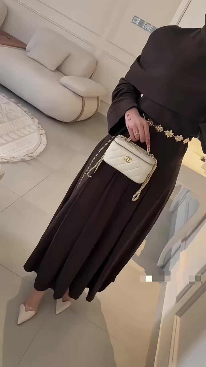 فستان صيفي خامه دابل ايطالي كوالتي عالي  

السعر فقط 28الف 

القياسات 38 40 42 44 46 48


**إذا كنت صاحب هذا الإعلان وتريد حذفه لأي سبب، رجاءا أرسل رسالة إلى الدعم الفني**
