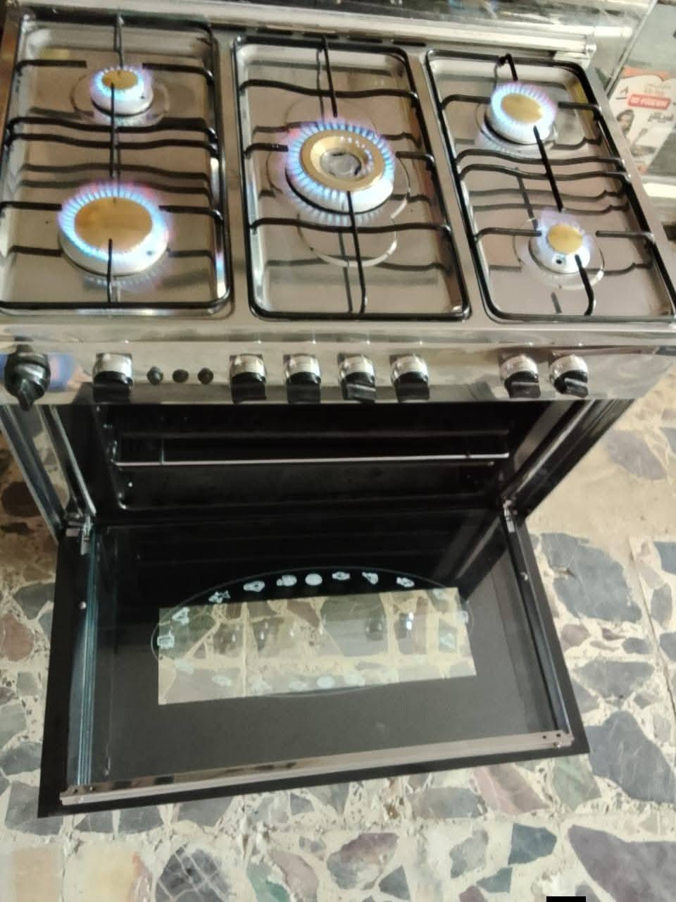 ياالله يارزاق طباخ فرش المصري الحجم الكبير باله مستخدم نظيف اخو الجديد وشرط الشغل.  اخوان الشراي يراسلني خاص ويدلل 👍
وعندي توصيل لاي مكان ناصريه واقضيتها.


**إذا كنت صاحب هذا الإعلان وتريد حذفه لأي سبب، رجاءا أرسل رسالة إلى الدعم الفني**