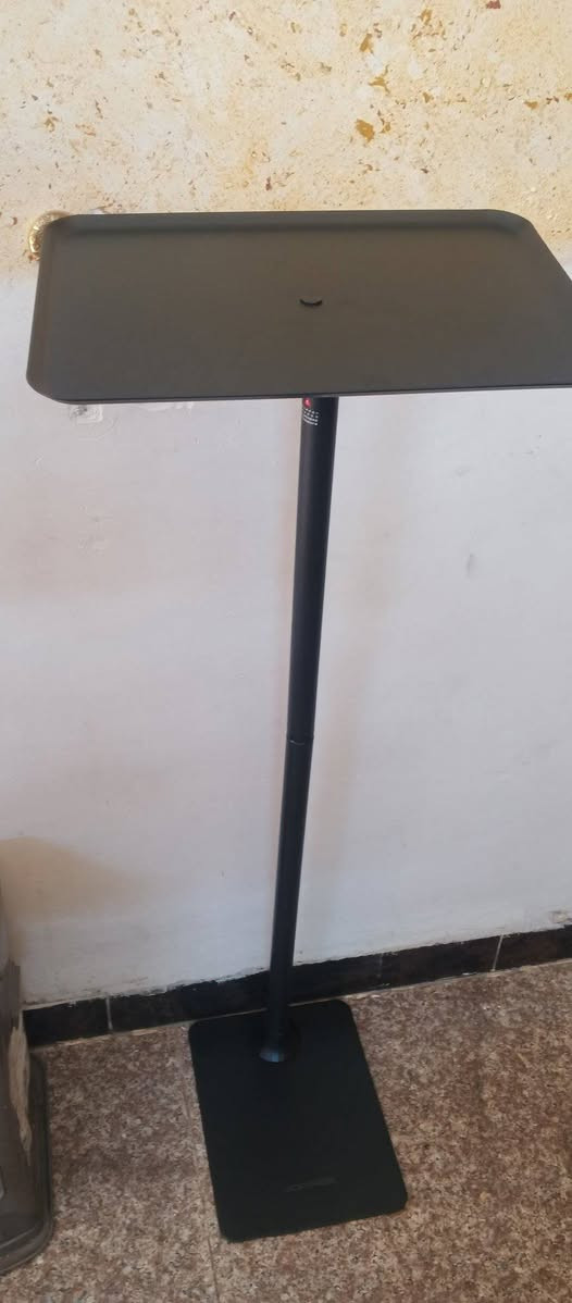 ستاند حامل داتاشو اولابتوب حديد وزن ثقيل السعر 35


**إذا كنت صاحب هذا الإعلان وتريد حذفه لأي سبب، رجاءا أرسل رسالة إلى الدعم الفني**