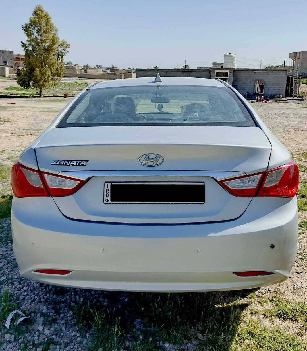 سلام عليكم للبيع او مراوس بجارجر لو اوباما

سوناتا خليجي (2014) اصل ادوات (كص) 

محرك 2000دوش

مكينة كير كهربائيات تخم تاير كله جديد

تبريد ثلج تدفئة شغالة

فول كهربائيات

تخم تاير جديد حدادية شرط 100%

تراي كلش حلو

دواخل جديدة سيارة جديدة 

جداً من الداخل والخارج

مواصفات السيارة✈️

شاشة تاب

كاميرا دوارة

تبريد أمامي خلفي

مرايا شفط

إشارة بل جاملغ

تحكم مرئي

كشانه جلد

فول تحكم ستيرن

داخل لونين

ويل كب أصلي

بلاجكتور لايت عدسة

🟥 الـسـعـر 43قفل قفل قفل ماكو هيج سعر سعر افانتي سلفر والله بل عافيه عل ياخذها

مكاني: الشركاط 
للتواصل: 
*********** زين

***********اسيا
