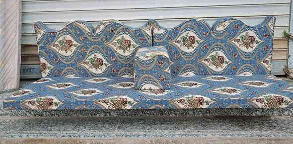 ♦ الجشعمي للجـلسـات العربــية ♦
العنوان : تكريت - القادسية - قطعة 500 - شارع المجمع الطبي 
يتوفر  الجديد والمستعمل ب اسعار متفاوته  〽
⛺  يوجد خيّـم 4×4  ⛺
وتوفر ايضًا الديوان " الشداد " بلونين و نقشتين مختلفات 
⚡ ويتوفر ايضًا دلال الرسلان الذهبي 
 و يتوفر لعبة الكيرم 🔥 
ومنقل ديوان .. و إستكان چاي الياباني الأصلي .. 🔥 
تفاصيل الديوان:
الدوشگ الطول 2 متر .. العرض 70 Cm .. الأرتفاع 5 Cm.
المخدة (الظهر) الأرتفاع 70 Cm .. الطول 1 متر.  

ولمعرفة التفاصيل وكامل الاسعار التواصل على الخاص  او ..
*********** اتصال + واتساب ✅

***********.  اتصال فقط ..
*********** واتساب ..
اهلًا بالجميـــــع .
