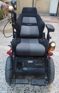 كرسي شحن • الماني • ممتاز