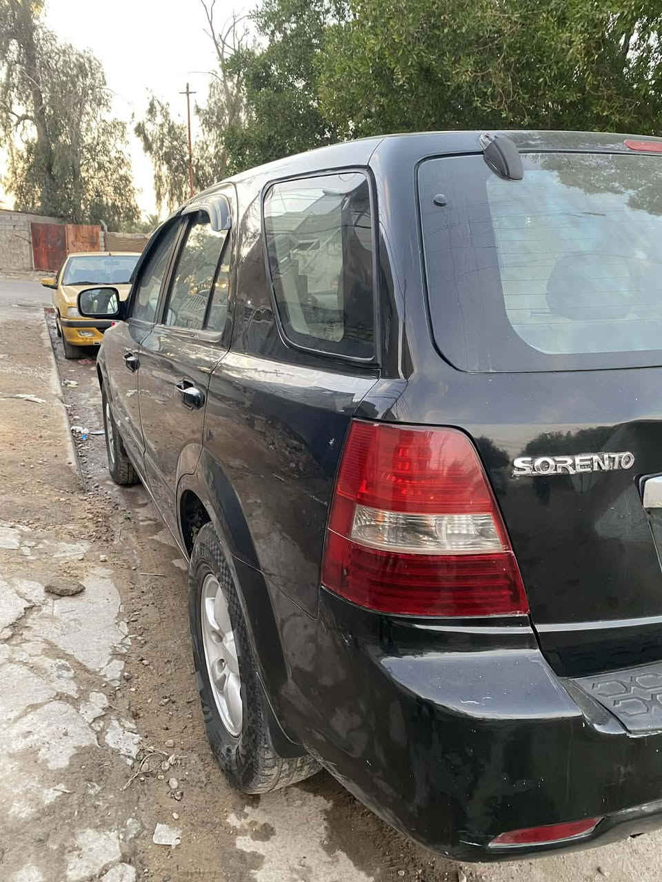 سورنتو موديل٢٠٠٨ محرك3300مصبوغه عام حادثهة باب سايق نواقص بصيطهً سنويه جديده  ٨٠ وبيهة مجال***********
