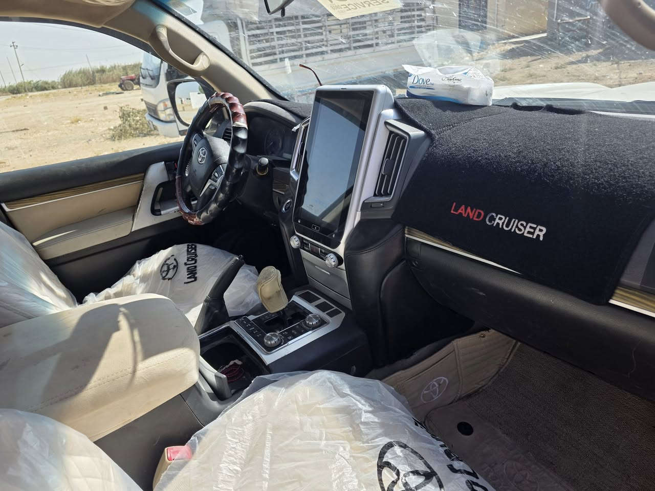 للبيع ١٠ محدثه ٢١نفس هاي السعر ٢٥٠تحديث داخل وخارج الاتصال على الرقم ***********
