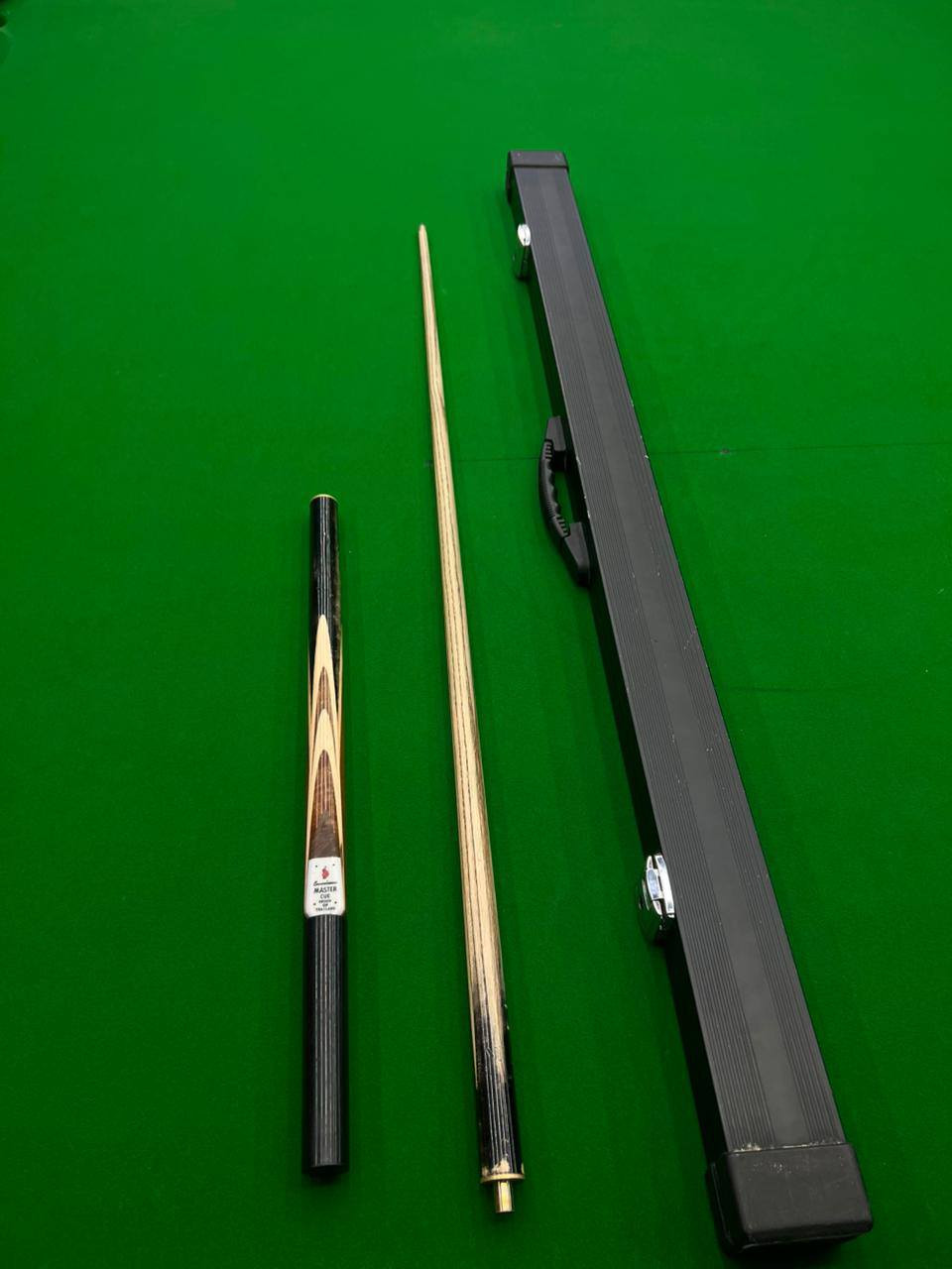 للبيع كيوب سنوكر ب ماركه master
تب 9.5 
سعر 100 بيها مجال


**إذا كنت صاحب هذا الإعلان وتريد حذفه لأي سبب، رجاءا أرسل رسالة إلى الدعم الفني**