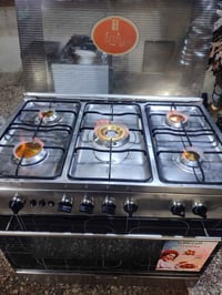 طباخ فريش المصري 5 عيون نضيف مابي اي ضرر كله شغال وناره زركه فرن شغال ...