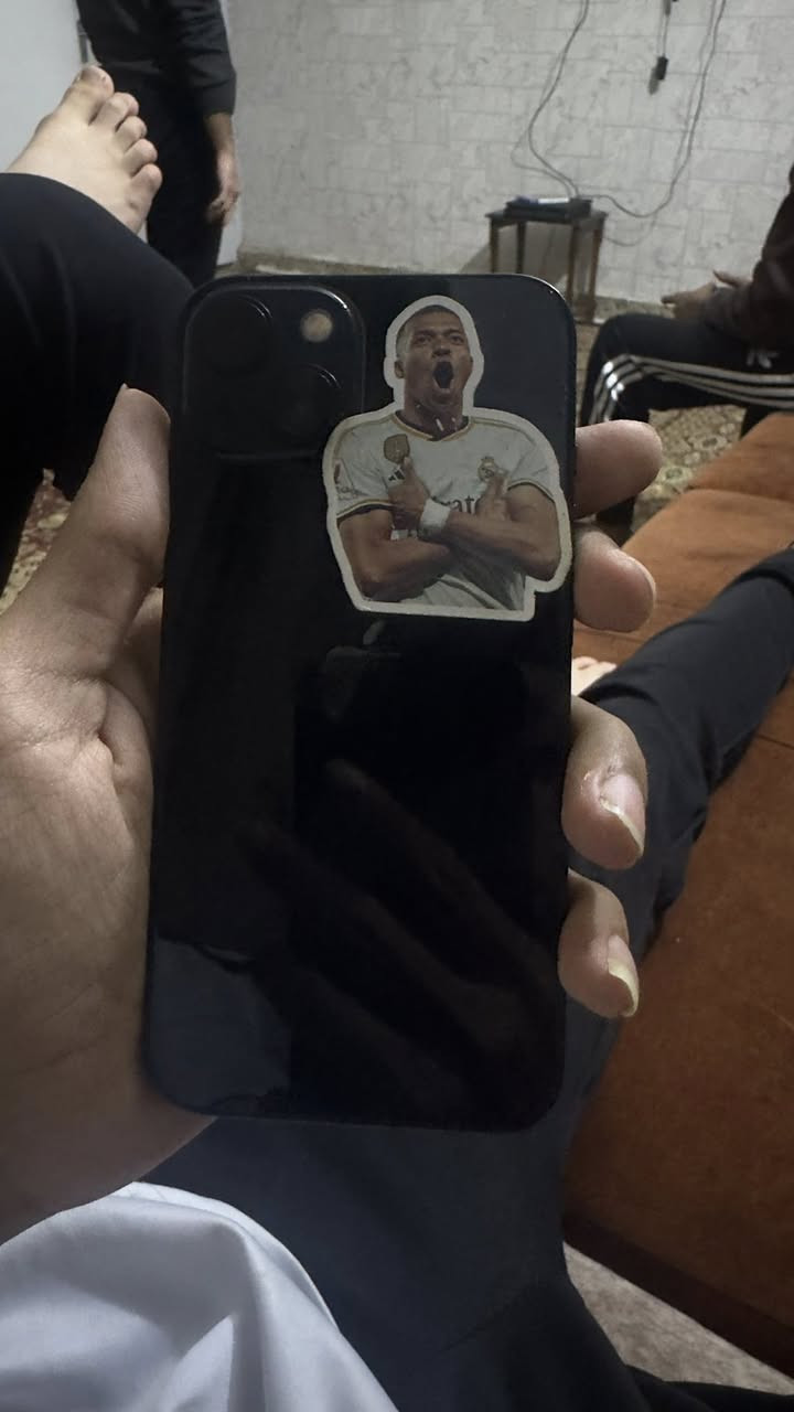 آيفون 13عادي وتر اني فاتحه على ايدي ماستر ذاكره 128مكاني بغداد العبيدي سعر 500بي مجال ***********
