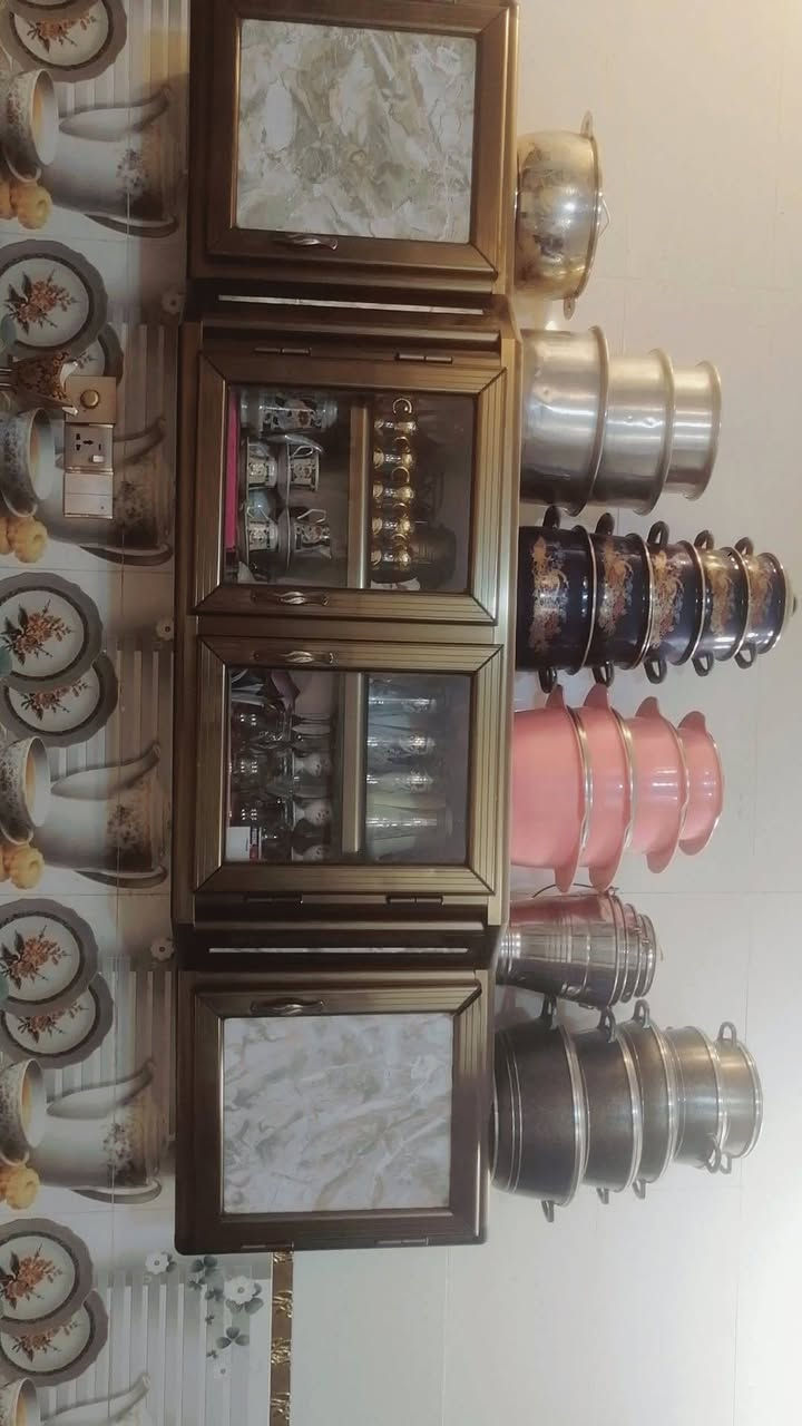 السلام عليكم
كاونتر لبيع  مترتين و10//وسنك متر ونص  بس جراره طايحه شغلهن بسيط 

سعر 550وبي مجال  مراسله خاص


**إذا كنت صاحب هذا الإعلان وتريد حذفه لأي سبب، رجاءا أرسل رسالة إلى الدعم الفني**