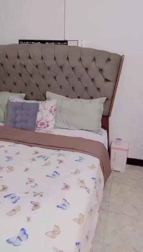 غراض جديدة صار 3 اشهر من مشتريهن
غرفة نوم 750 الغرفة البيضة ب400
الميز مع الكراسي ب150
المجمدة ب400    18 قدم و
والاسعار بيها مجال مكاني الصليخ مكلفة بالنشر


**إذا كنت صاحب هذا الإعلان وتريد حذفه لأي سبب، رجاءا أرسل رسالة إلى الدعم الفني**