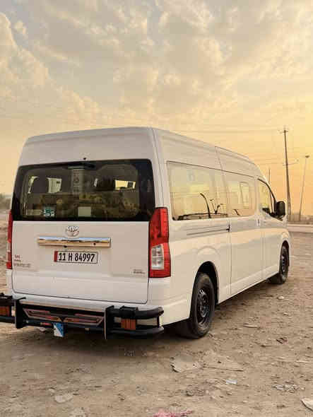 هايسة 2023
فول 1/1موصفات كير اوتماتيك 
باب كهرباء شواحن يم كل كشن
مكفولة كفالة عامة ماعدة شبرين جوة باب العبري صبغ
السيارة خير من الله ماناقصهة برغي جديدة بمعنى الكلمة
سيارة ماشية 145
سيارة معروضة 415وبيهة مجال
رقم صاحب السيارة ‭٠٧٧٦ ٧١٤ ٧١١٣‬
