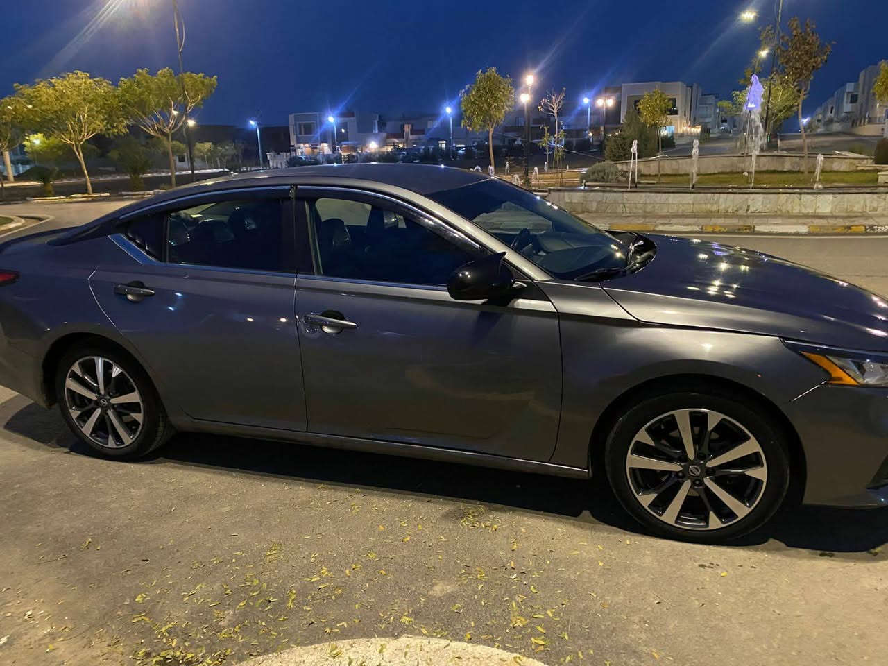 مكلف بالنشر 
ألسلام عليكم للبيع التميا 2019 SR
--------------------------------
بجم كبس  + بدون ارباك
الضرر = جاملغ خلفي والصندوك
وطلع بيها 4 قطع كلير من امريكا
بيبان 2 + جاملغ ونص البنيد 
وحاليا ماشبه 96 الف ميل 
گير ومحرك كفاله شرط الفحص
------------------------------+
السعر 130 ومجال 
عنوان ديالى خانقين
للاتصال ***********
