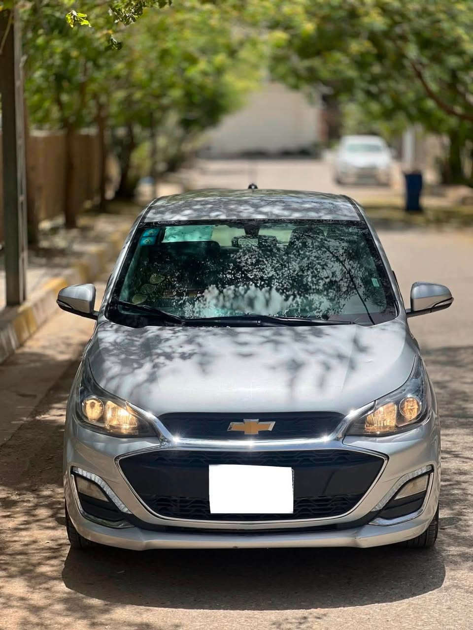🚗شيفروليت سبارك 2021 بالأقساط 🚗

🌹 اللهم صلِّ على محمد وآل محمد 🌹

🚨 عرض استثنائي لفترة محدودة… 🚨

هل تبحث عن سيارة:

✅ موديل حديث؟
✅ اقتصادية جداً بالوقود؟
✅ عملية وسهلة داخل المدينة؟
✅ وأقساطها مريحة على ميزانيتك؟

إذن… لا تدع هذه الفرصة تفوتك.

🚗 شيفروليت سبارك 2021

✨ سيارة نظيفة وجاهزة للاستلام الفوري.
✨ رقم بغداد (دولي جديد).
✨ اقتصادية جداً في استهلاك الوقود.
✨ قيادة مريحة واعتمادية عالية.
✨ مناسبة للعمل، والعائلة، والتنقل اليومي.

🔥 مزايا العرض:
💥 مقدمة مقبولة.
💥 أقساط شهرية ميسرة (ورقتين فقط بالشهر).
💥 استلام فوري بعد الاتفاق.
💥 معاملة سريعة وسلسة بدون تعقيد.
💥 سعر منافس يجعلها من أفضل الفرص المتوفرة.

⏳ انتبه…
العروض المميزة لا تنتظر أحداً، وقد يتم بيع السيارة أو انتهاء العرض في أي وقت.

━━━━━━━━━━━━━━━━━━

💬 تريد معرفة:
💰 السعر النهائي؟
💵 قيمة المقدمة؟
📅 القسط الشهري؟
📋 شروط التقسيط؟

اكتب في التعليقات فقط:
👉 ممكن تفاصيل السبارك 2021

وسيتم الرد عليك بالخاص بأسرع وقت.

━━━━━━━━━━━━━━━━━━

📲 واتساب (رسائل فقط):
📱 ***********
📱 ***********

أرسل رسالة واتساب واكتب:
ممكن تفاصيل السبارك 2021

وسيتم الرد عليك  بأسرع وقت

━━━━━━━━━━━━━━━━━━

☎️ الاتصال الهاتفي 

📞 معرض الكرام: ***********

📞 أبو كرار: ***********

رجاء اخوي 
الاتصال يكون اثناء أوقات الدوام الرسمي

━━━━━━━━━━━━━━━━━━

🌹 إذا أعجبك العرض:
❤️ اعمل إعجاب
💬 اكتب تعليق
🔄 شاركه مع أصدقائك… فقد تكون سبباً في حصول شخص على سيارة أحلامه بالأقساط.

#اقساط_الطائي #شيفروليت #سبارك #سبارك_2021 #بيع_بالاقساط #سيارات #العراق #بغداد #كربلاء #استلام_فوري #عرض_لفترة_محدودة #فرصة #فرص #ثمينة
