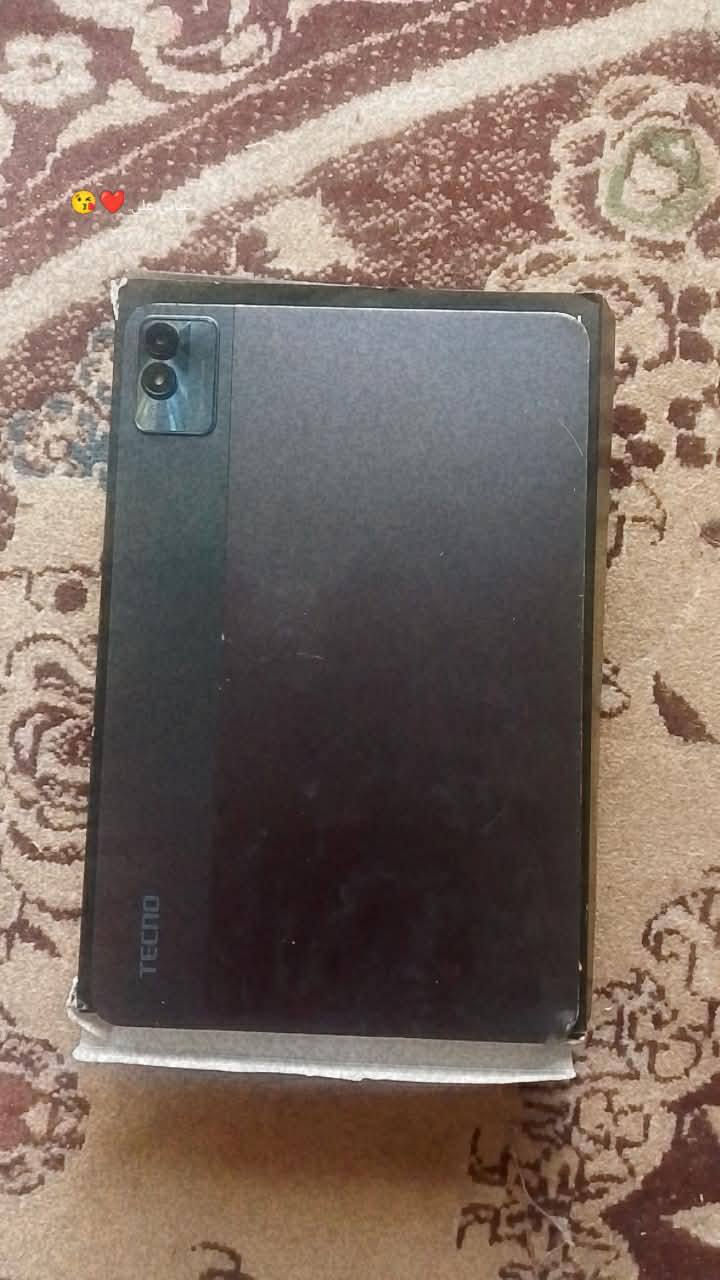 سلام عليكم ايباد للبيع نضيف فقط بي فطرين بلشاشه الجهاز نضيف ويا كارتونه السعر 200وبي مجال قليل رجائن اذا مو شراي لا تعبني رقمي ***********
